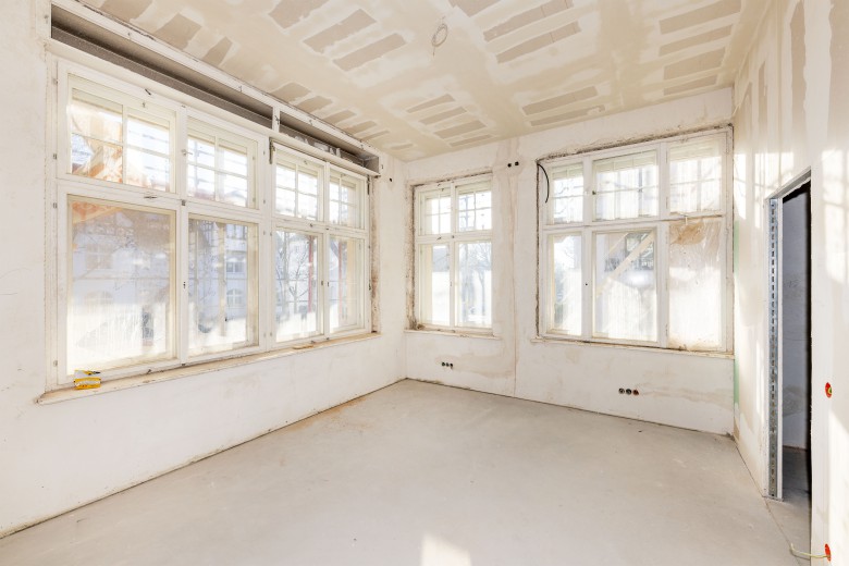 Herrlicher Altbau in Dahlem – Erstbezug, Altbau mit Aufzug Süd-Ost ohne Balkon