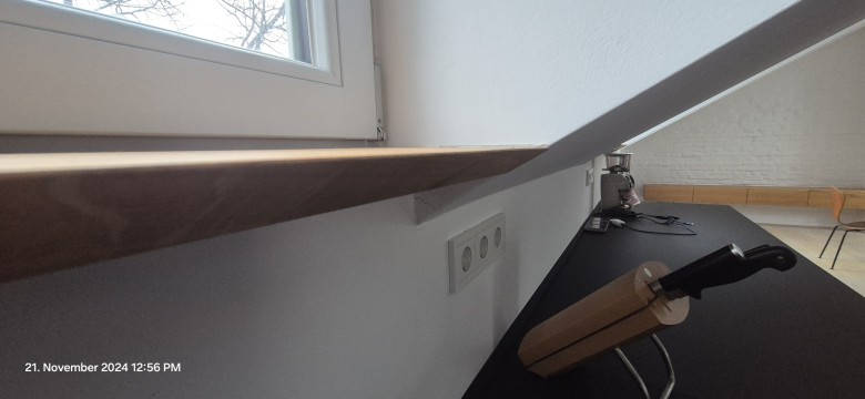 Dachgeschoss-Balkone-Wohnung Erstbezug nach Ausbau in kleinem Ensemble